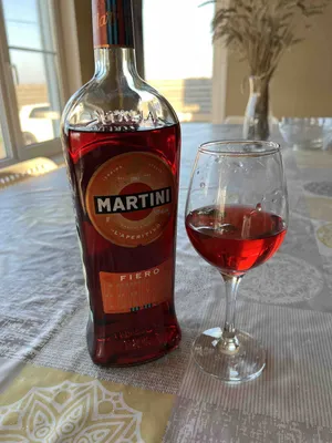 Винный напиток Martini Fiero 14,9% 0,5л Италия, цена – купить Винный  напиток Martini Fiero 14,9% 0,5л Италия в официальном интернет-магазине  Мираторг.