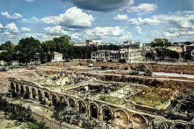 Гостиный двор, Москва. Выставки, история, отели рядом, где находится и как  добраться, фото, видео, панорама на Туристер.ру