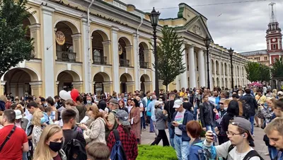 Фасады Малого гостиного двора на канале Грибоедова отремонтируют —  Городские новости Санкт-Петербурга — Канонер