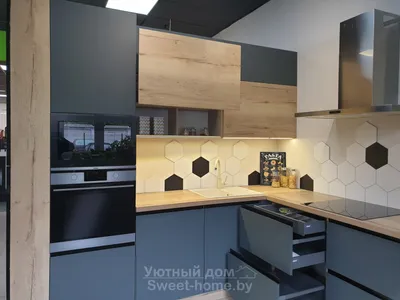 Белая кухня ДСП | Home entertainment centers, Kitchen, Home entertainment