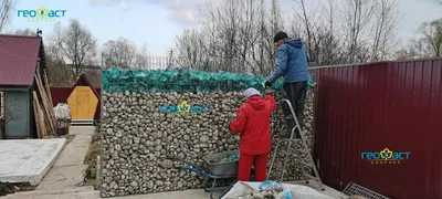 Подсветка забора для создания удивительной рождественской ауры | Забор,  Забор для, Новый год