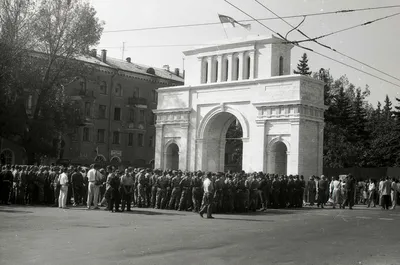 Ворота на Кавказ. 20 лет назад в Ставрополе восстановили Триумфальную арку  - Рамблер/новости